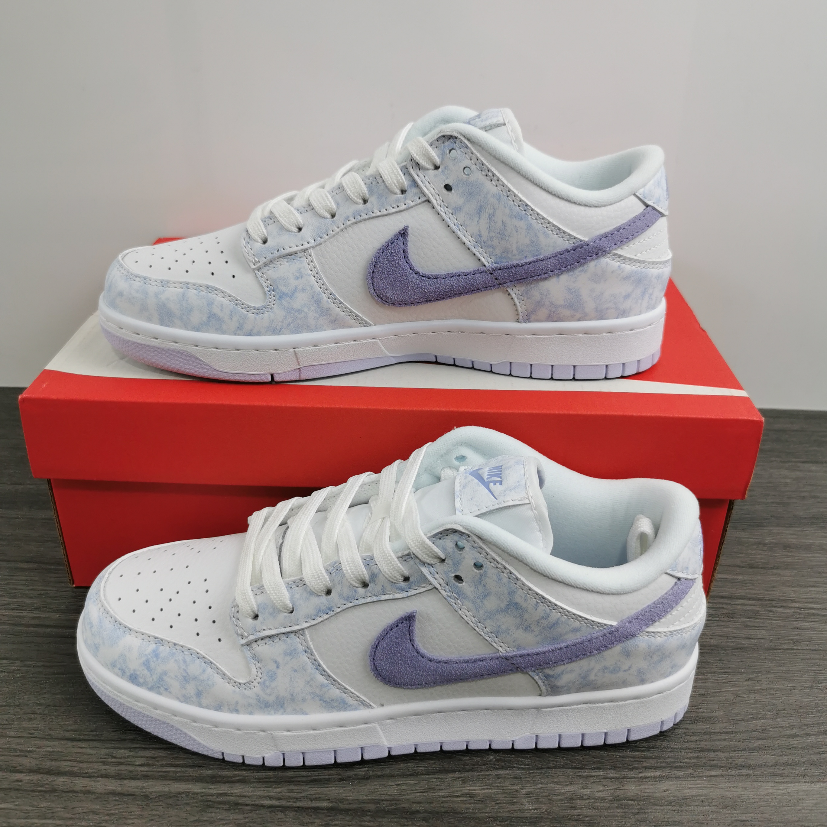 from Nike SB Dunk Low Purple Pulse DM9467-500