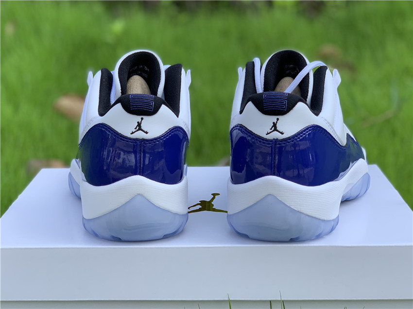 Air Jordan 11 Low WMNS “Concord” AH7860-100