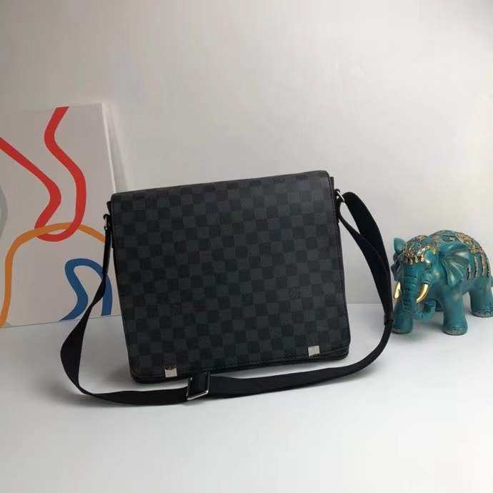 L*ouis V*uitton Top Bag