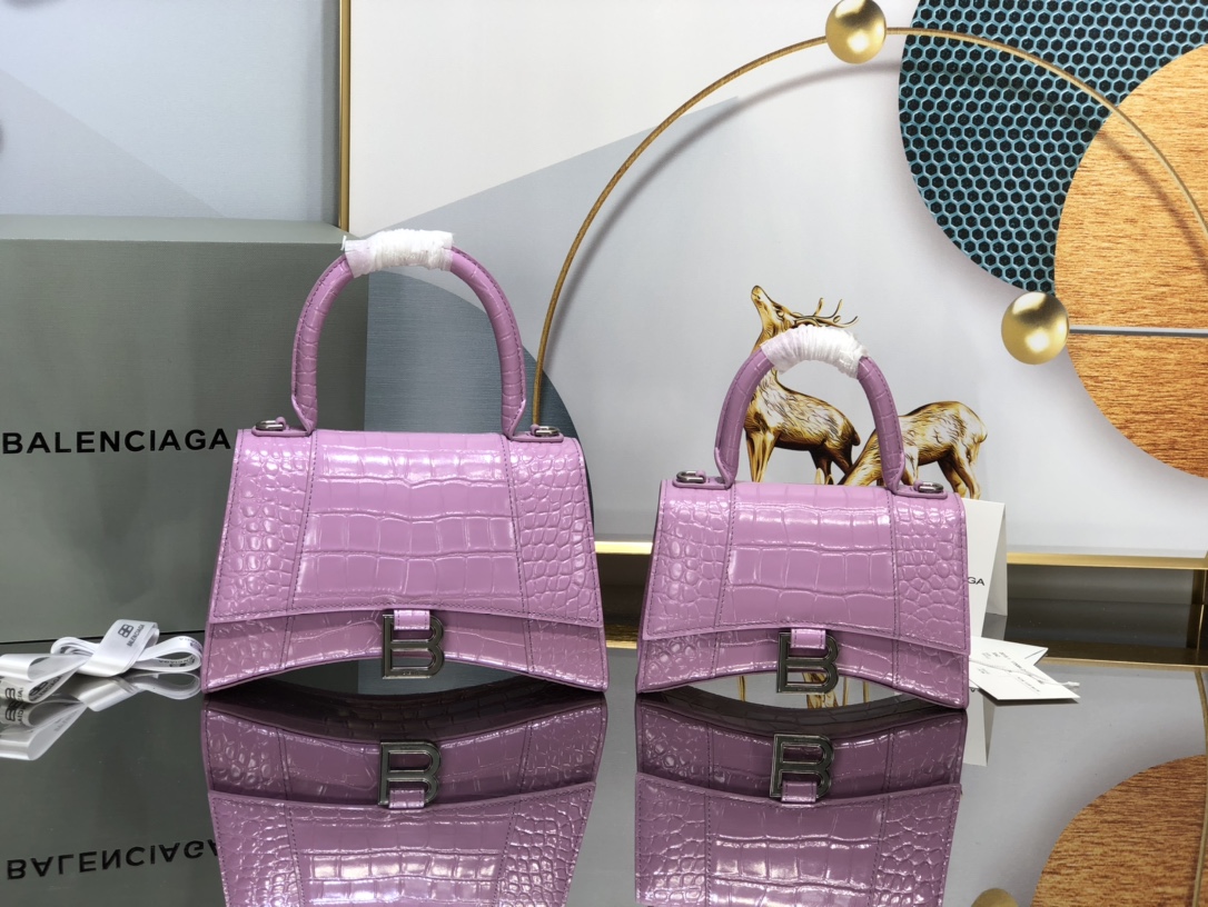 B*alenciaga Bag Top Quality