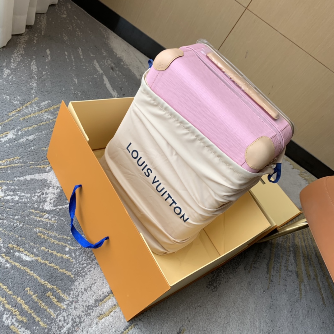 L*ouis V*uitton Luggage