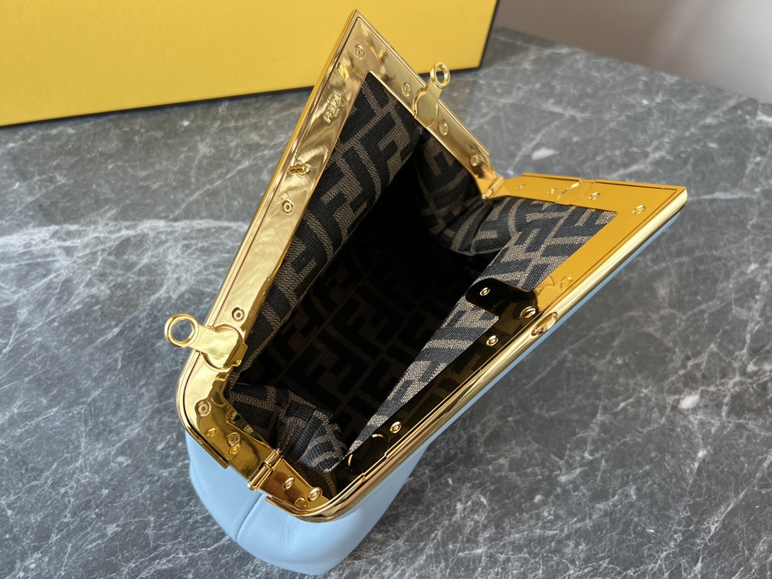 F*endi Bag Top Quality 26*9.5*18CM