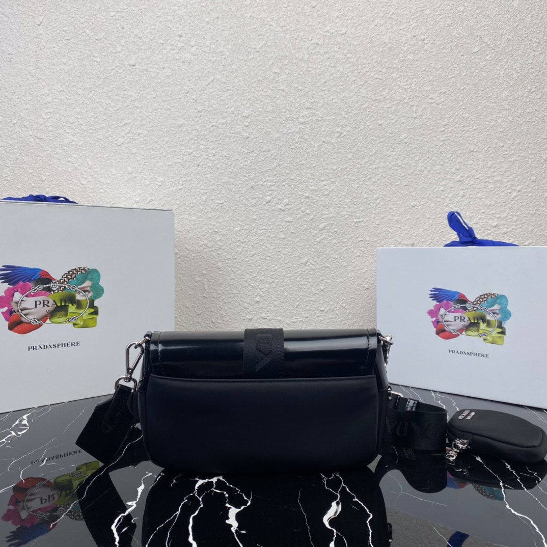 P*rada Top Bag 23*12.5*5.5cm