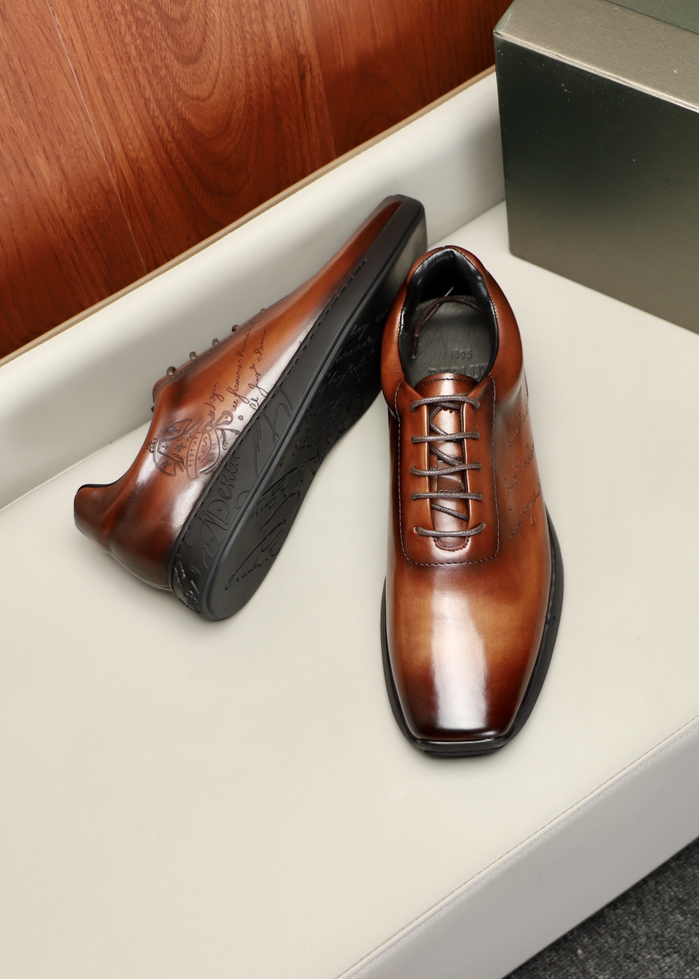 Men B*erluti Top Loafer