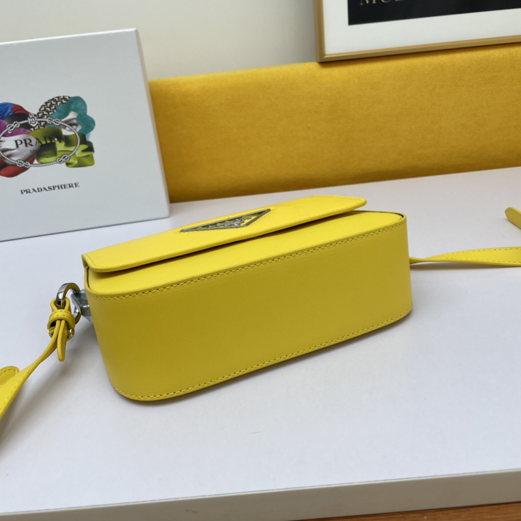 P*rada Top Bag 20*17*6cm