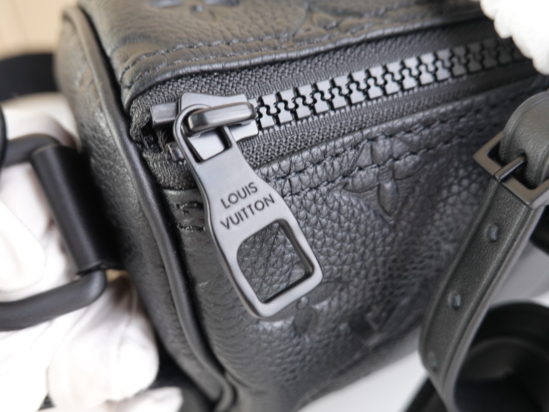 L*ouis V*uitton Bag Top Quality 25*15*11CM