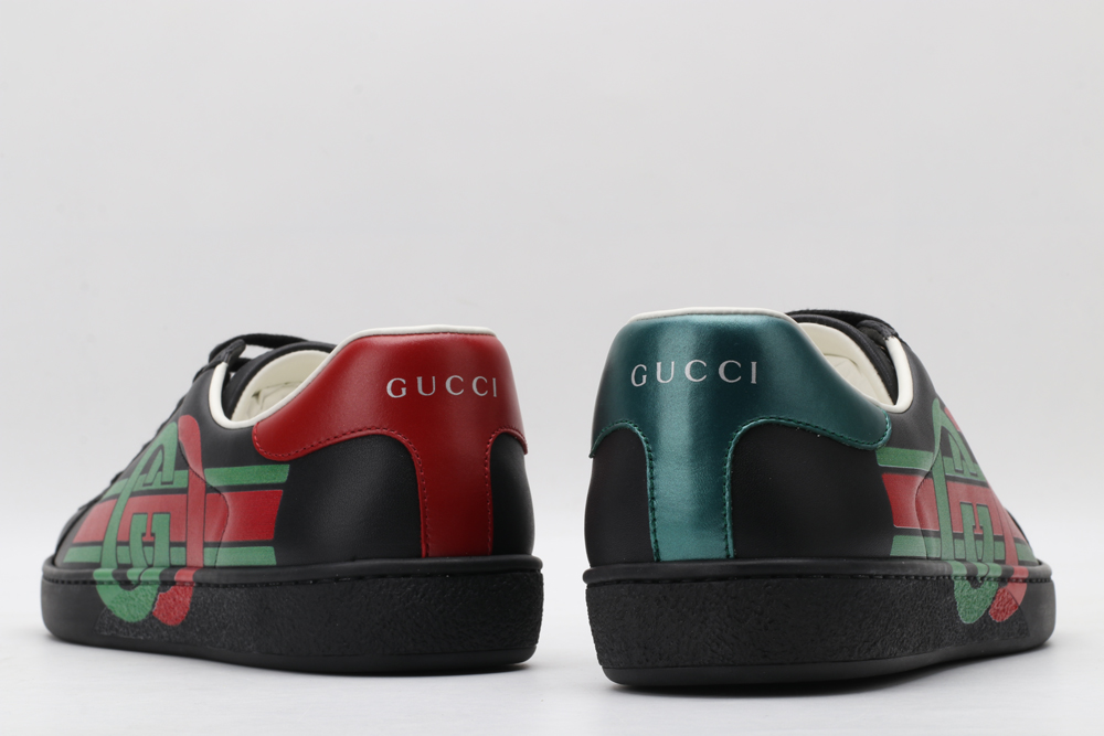 G*cci Sneaker