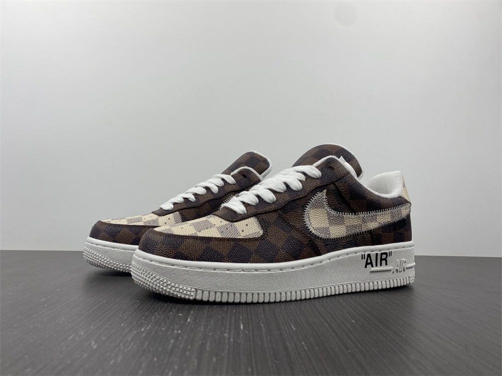 from O*ff-W*hite x Nike Air Force 1