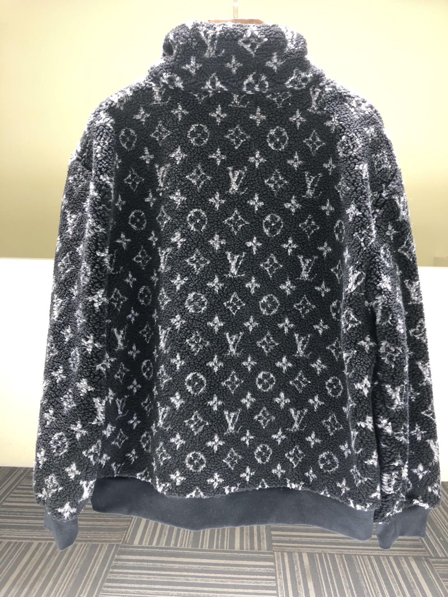 Men Jacket/Sweater Top Quality16