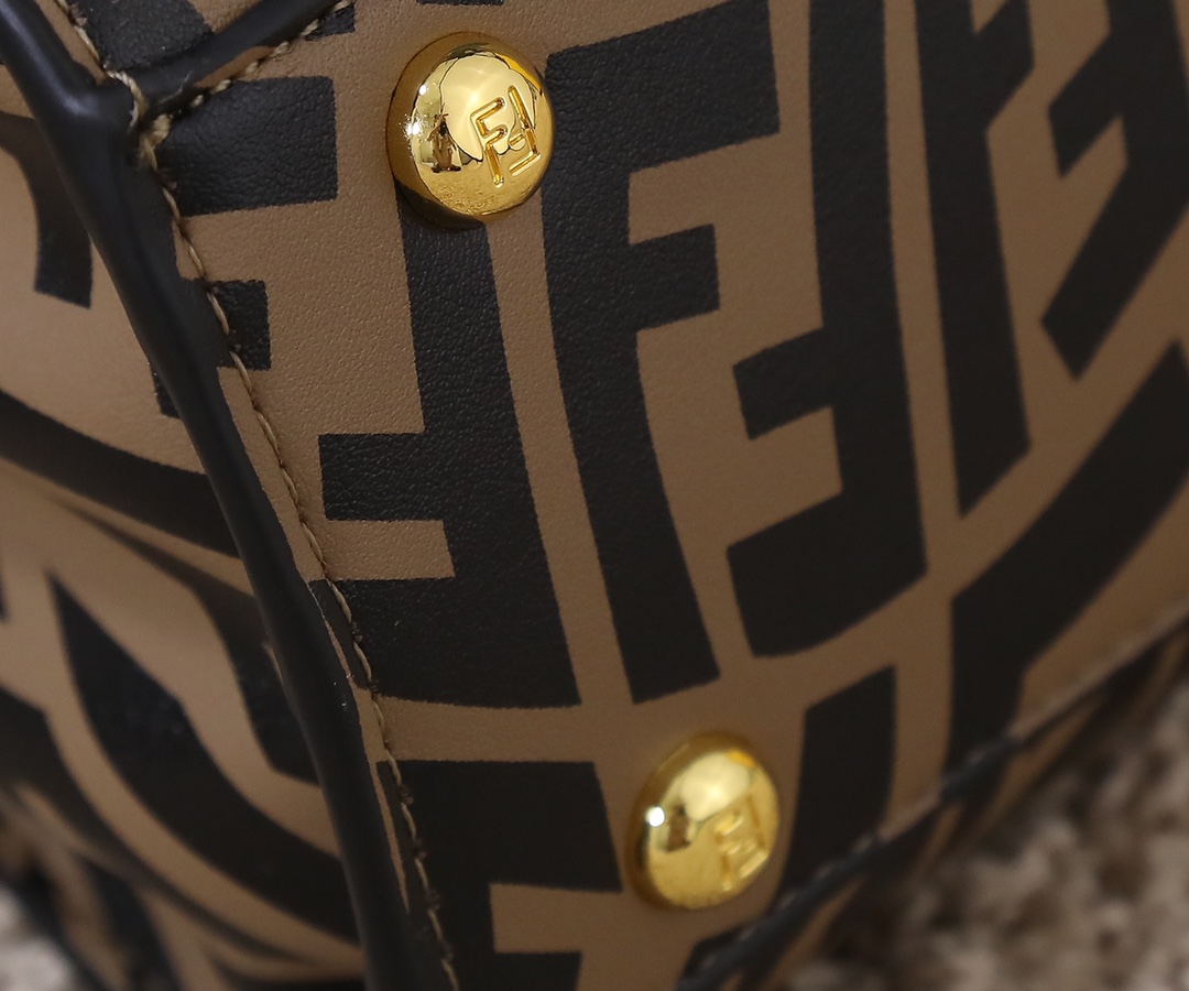 F*endi Bag Top Quality 23*7*18CM