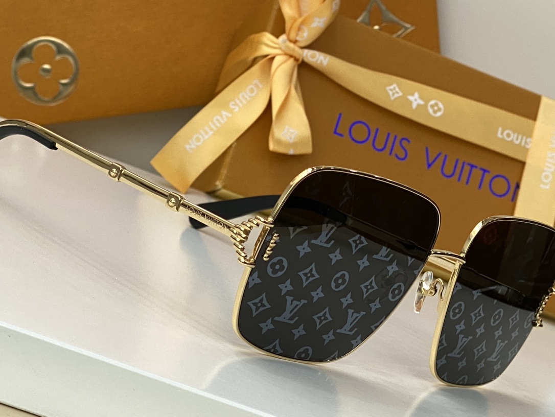 L*ouis V*uitton Glasses Top