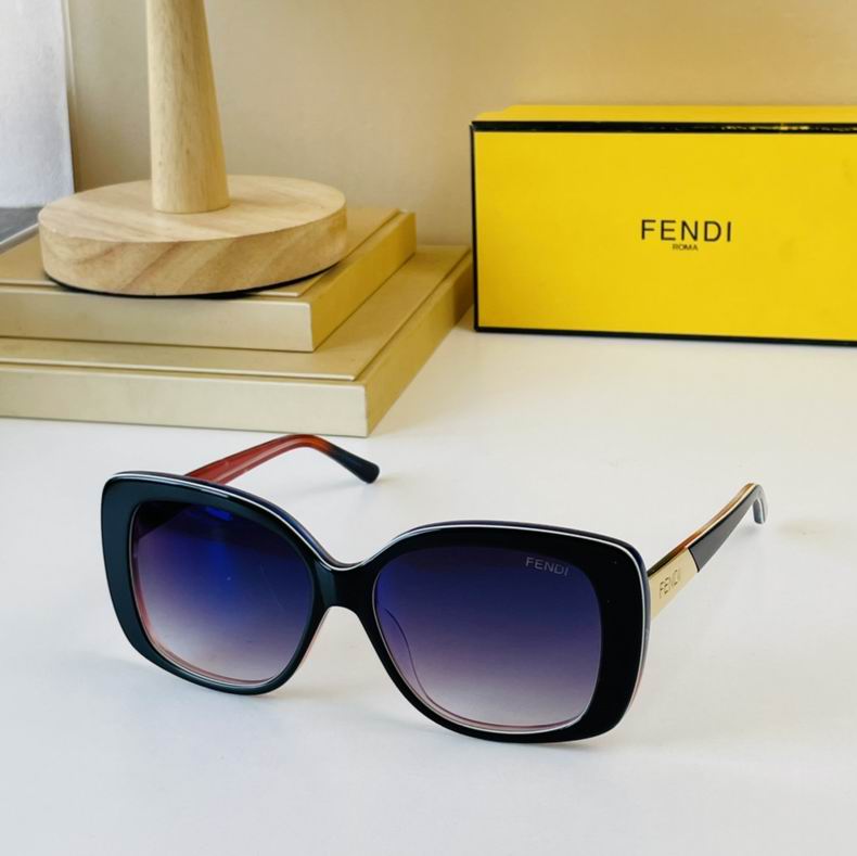 F*endi Glasses Top