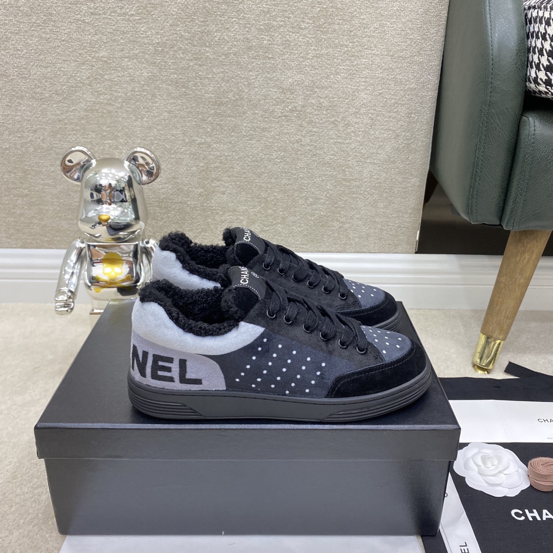 Women C*hanel Top Sneaker