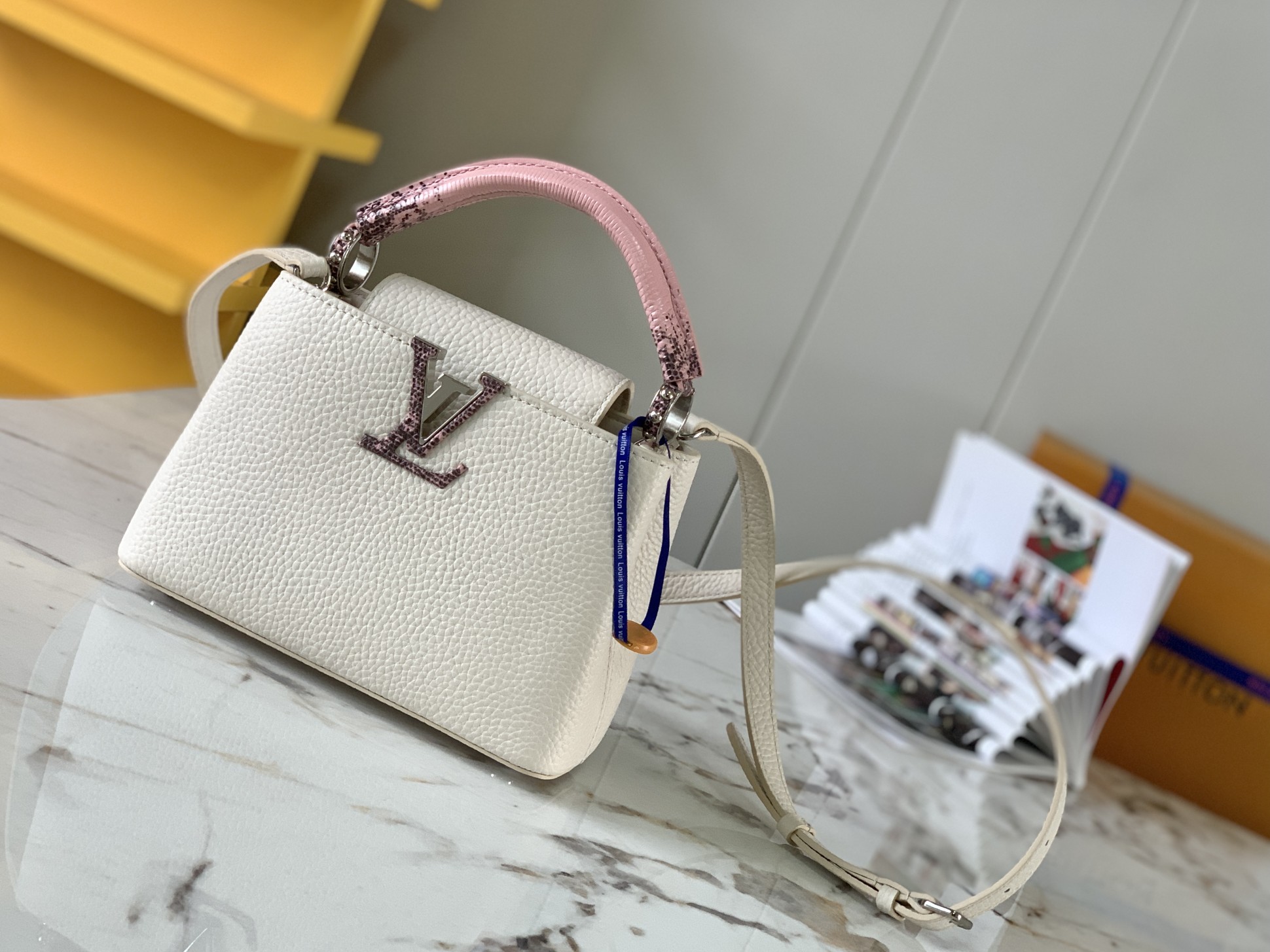 L*ouis V*uitton Bag Top Quality 21*14*8CM