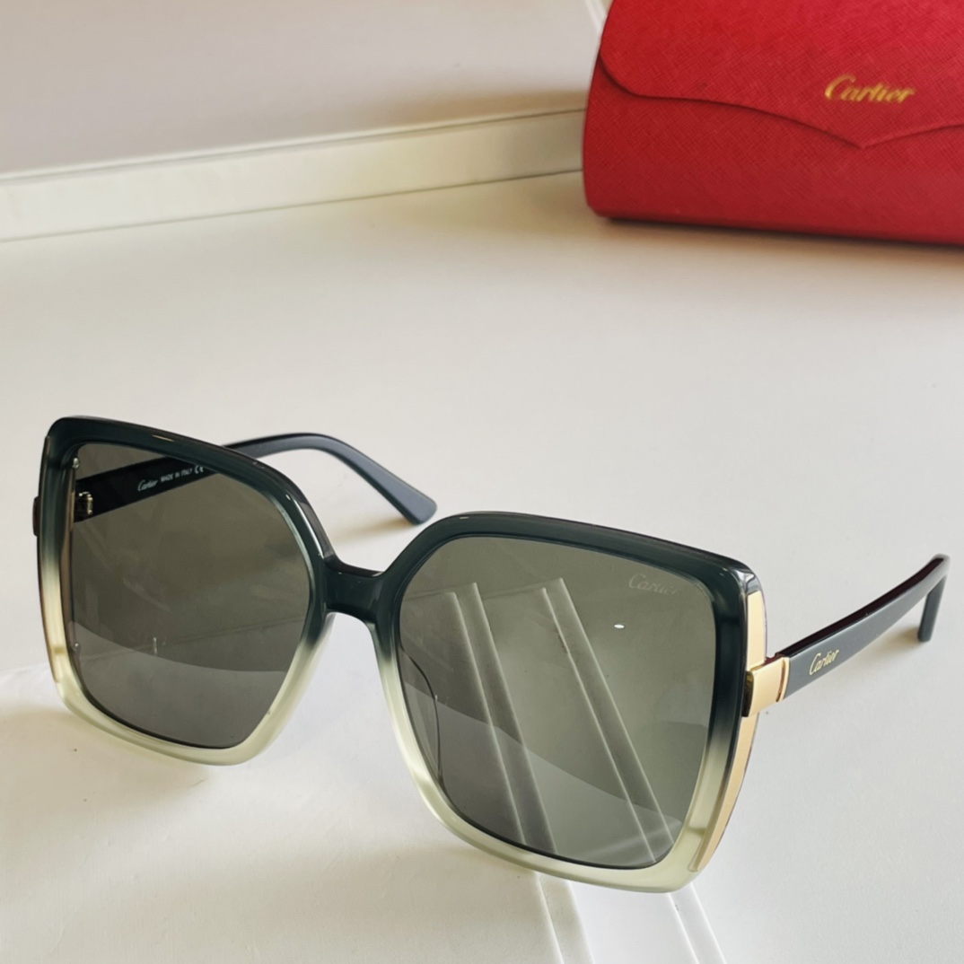 C*artier Glasses Top