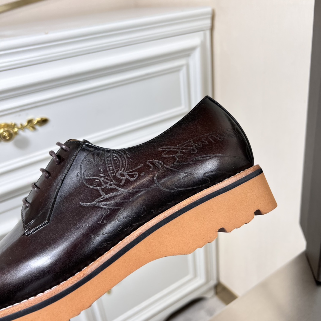 Men B*erluti Top Loafer