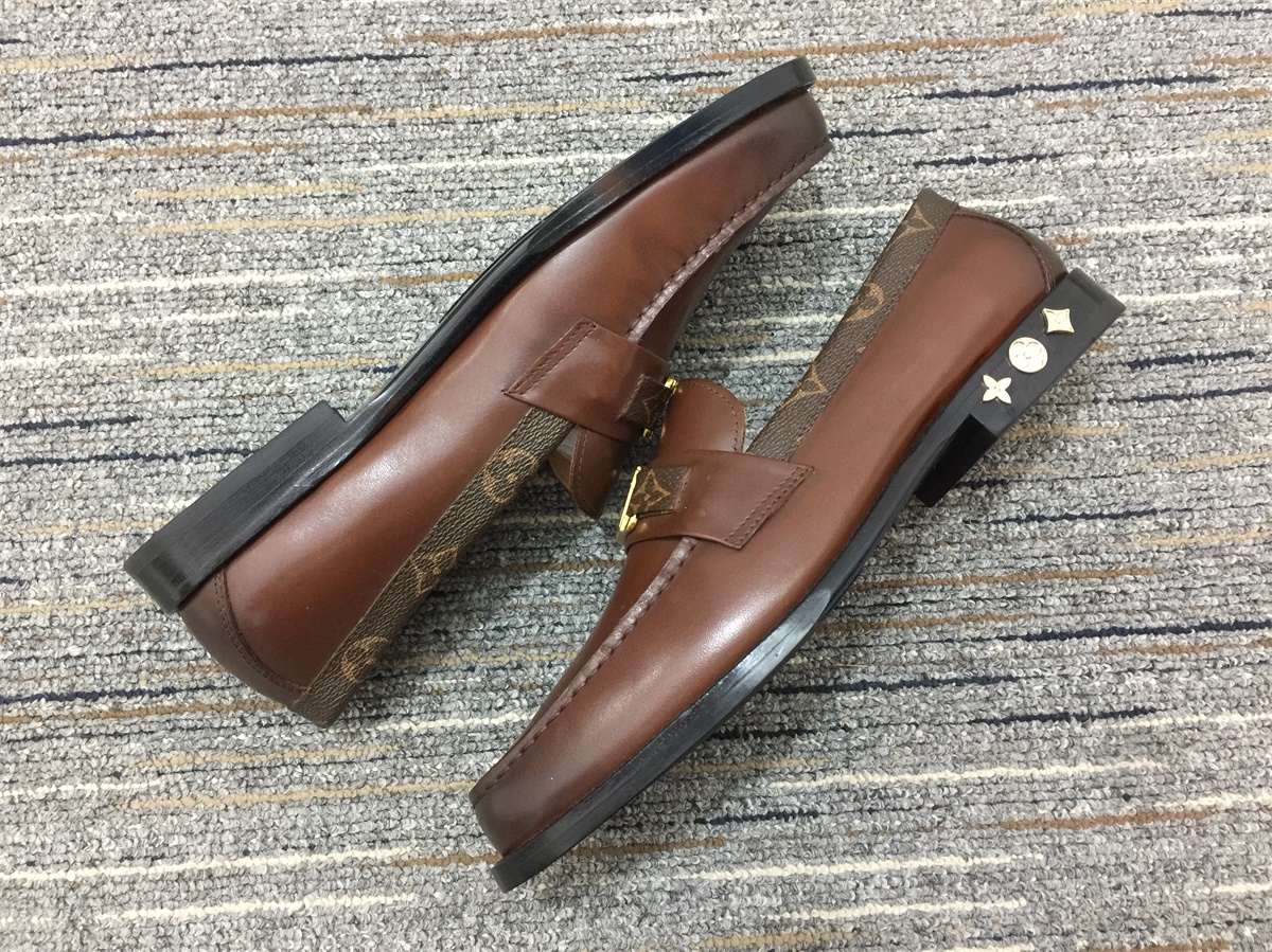 Men L*ouis V*uitton Top Sneaker