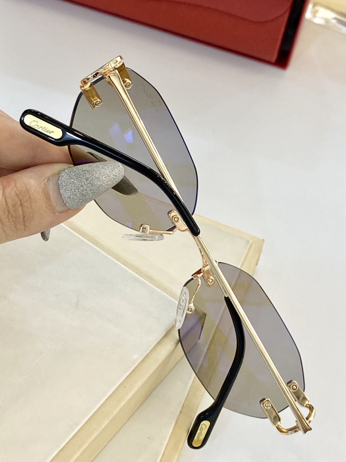 C*artier Glasses Top