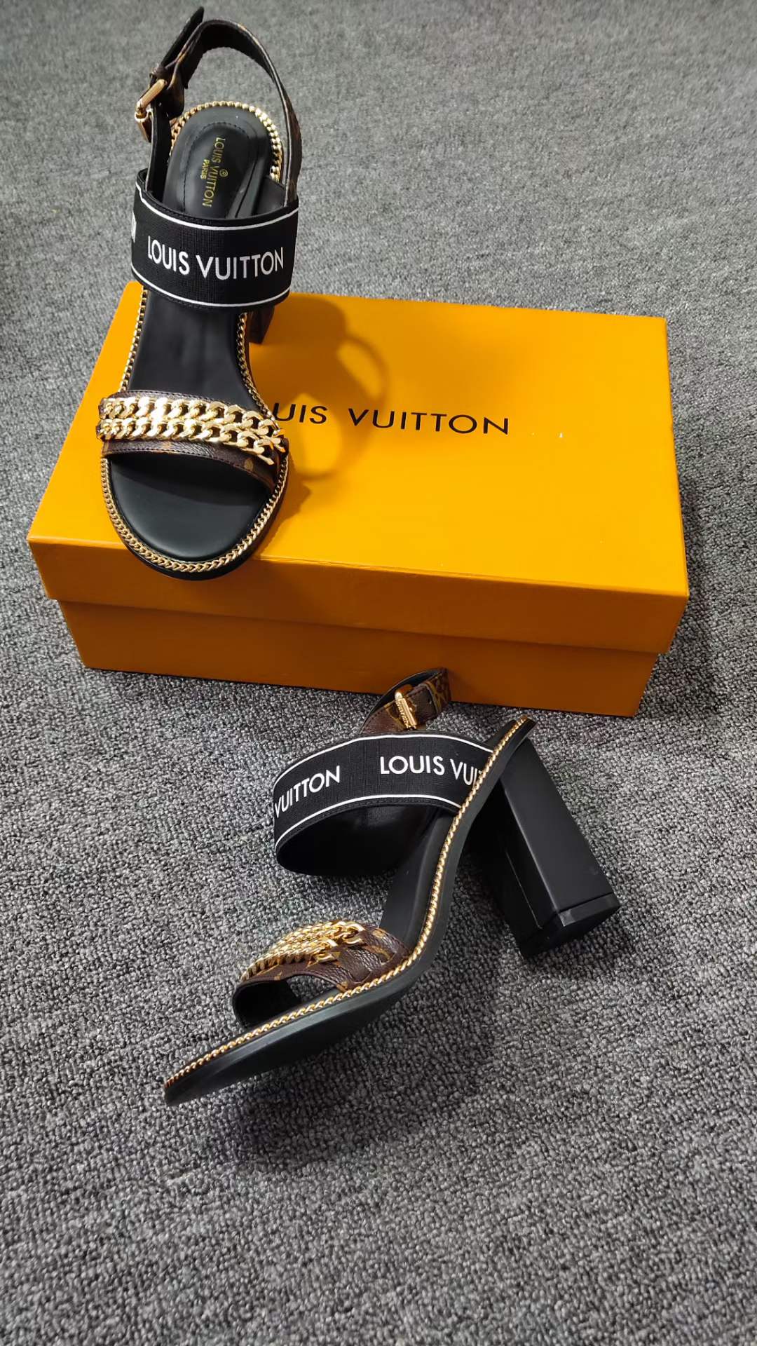 Women L*ouis V*uitton Top Slippers