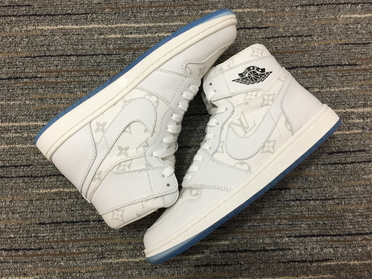 Men L*ouis V*uitton Top Sneaker