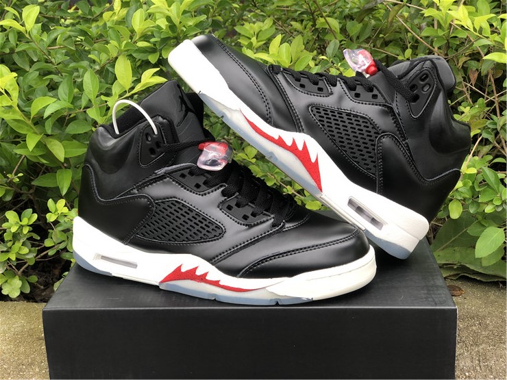Air Jordan 5 SP “Black Muslin” CT8480-001