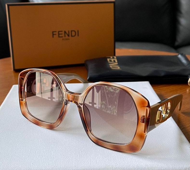 F*endi Glasses Top
