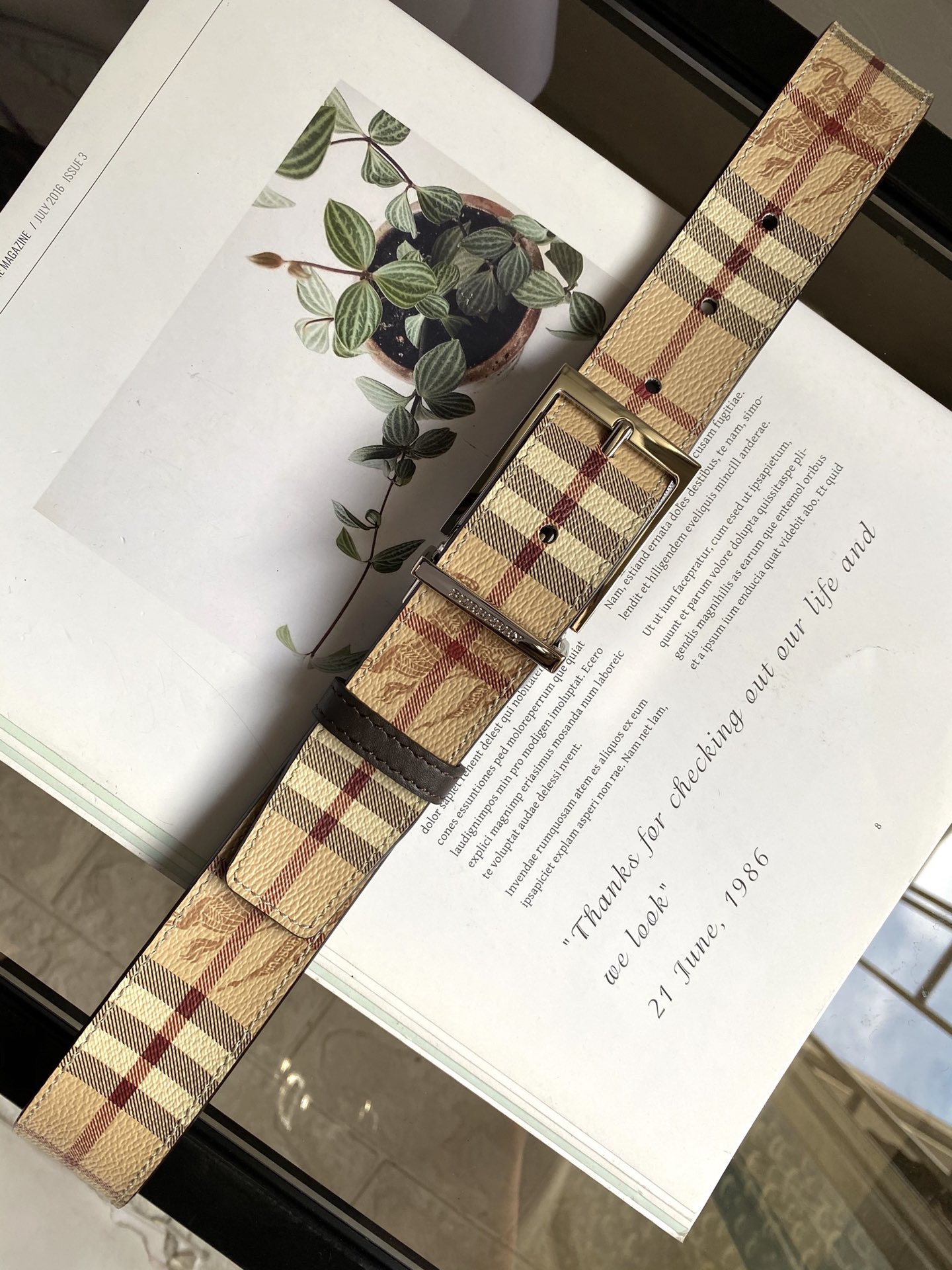 B*urberrry Belts Top Version 35MM