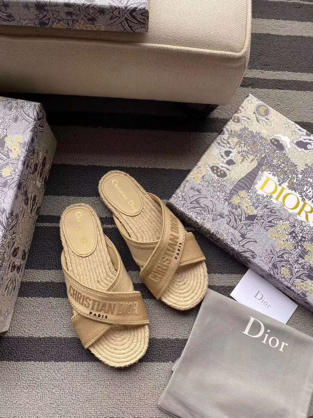 Women D*or Sandals