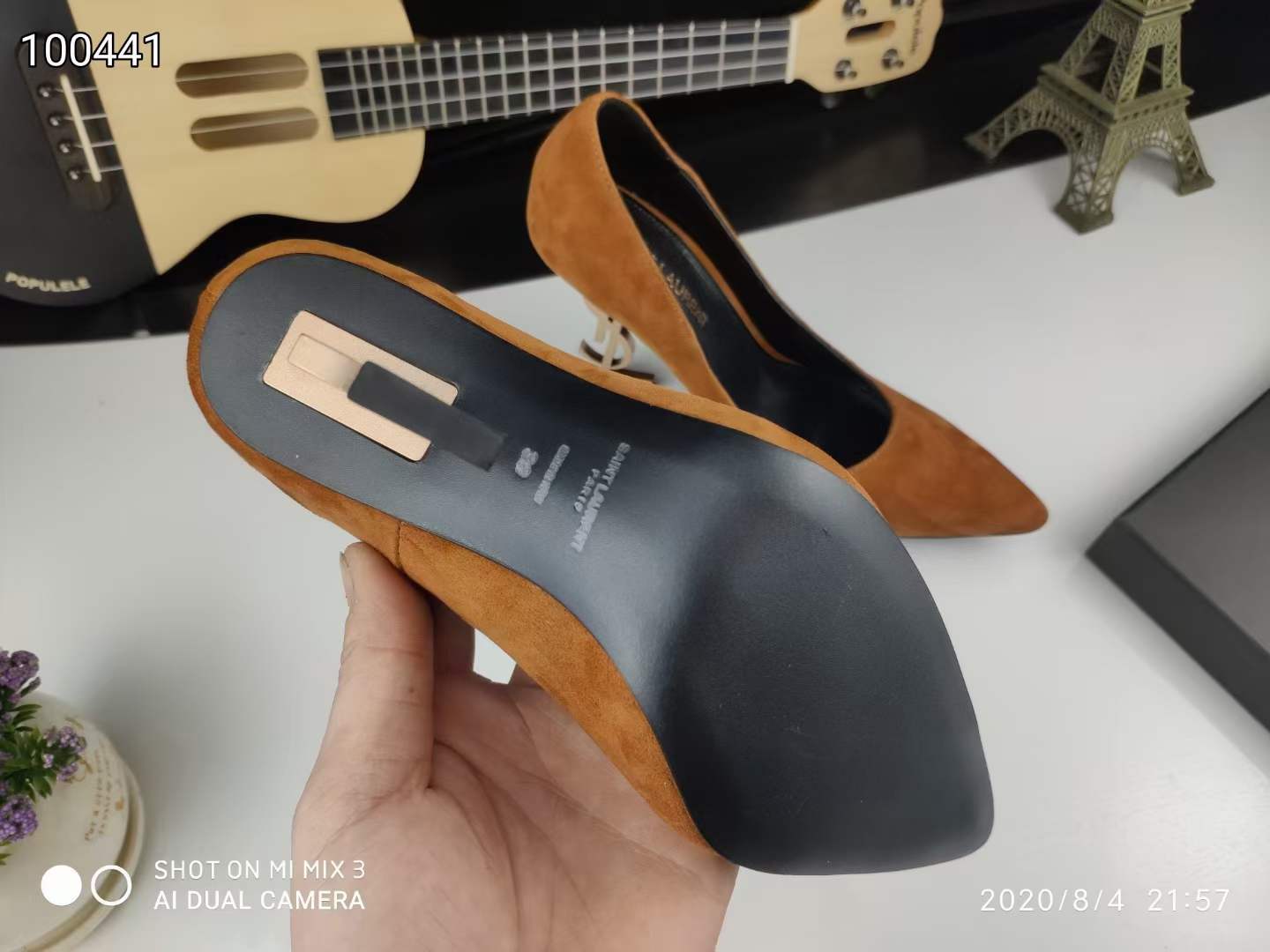 Women Y*SL Top Pumps