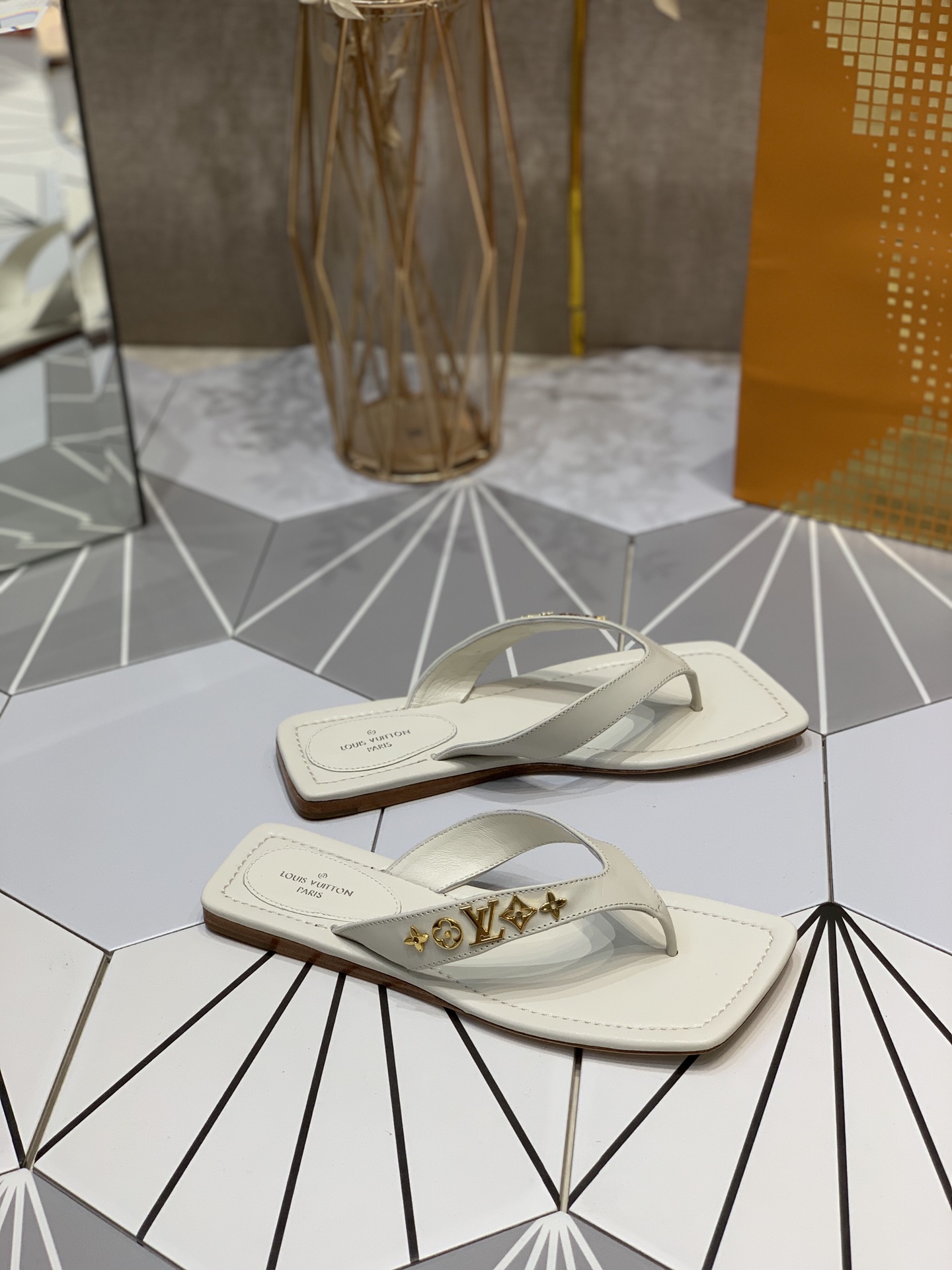Women L*ouis V*uitton Top Slippers