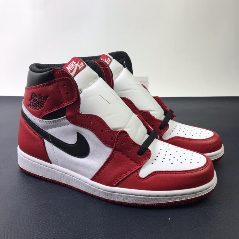 Air Jordan 1 Chicago 555088-101