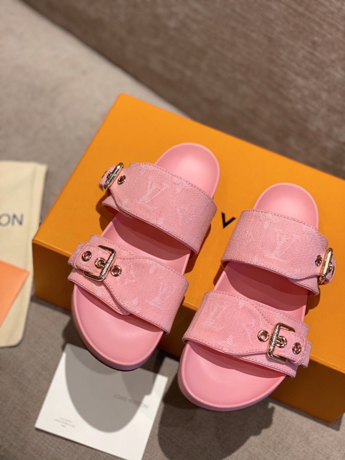 Women L*uis V*itton Sandals Top Version