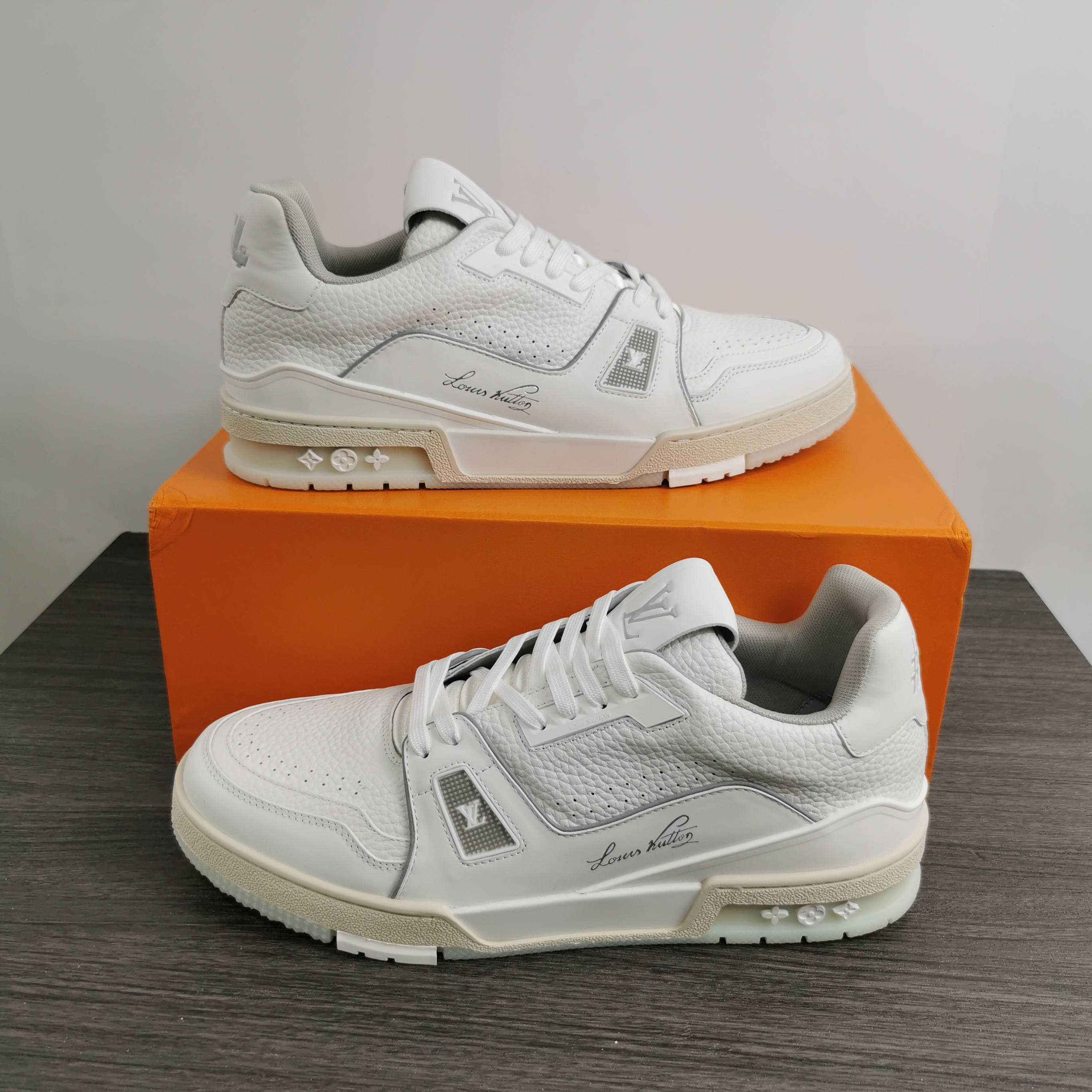 Men L*ouis V*uitton Top Sneaker