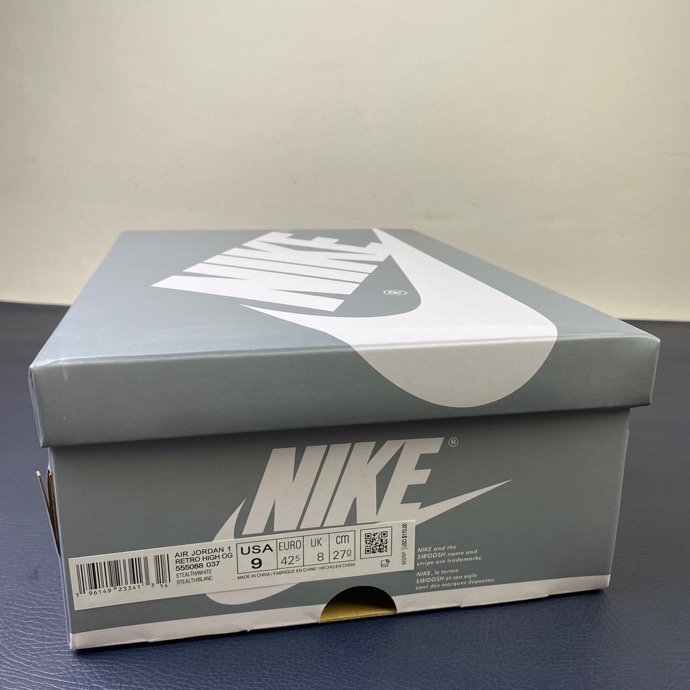 Air Jordan 1 High OG Stealth 555088-037