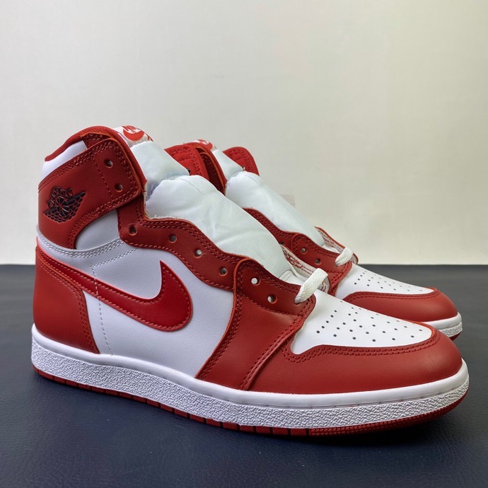 Air Jordan 1 βChicago Black Toeβ CQ4921-601