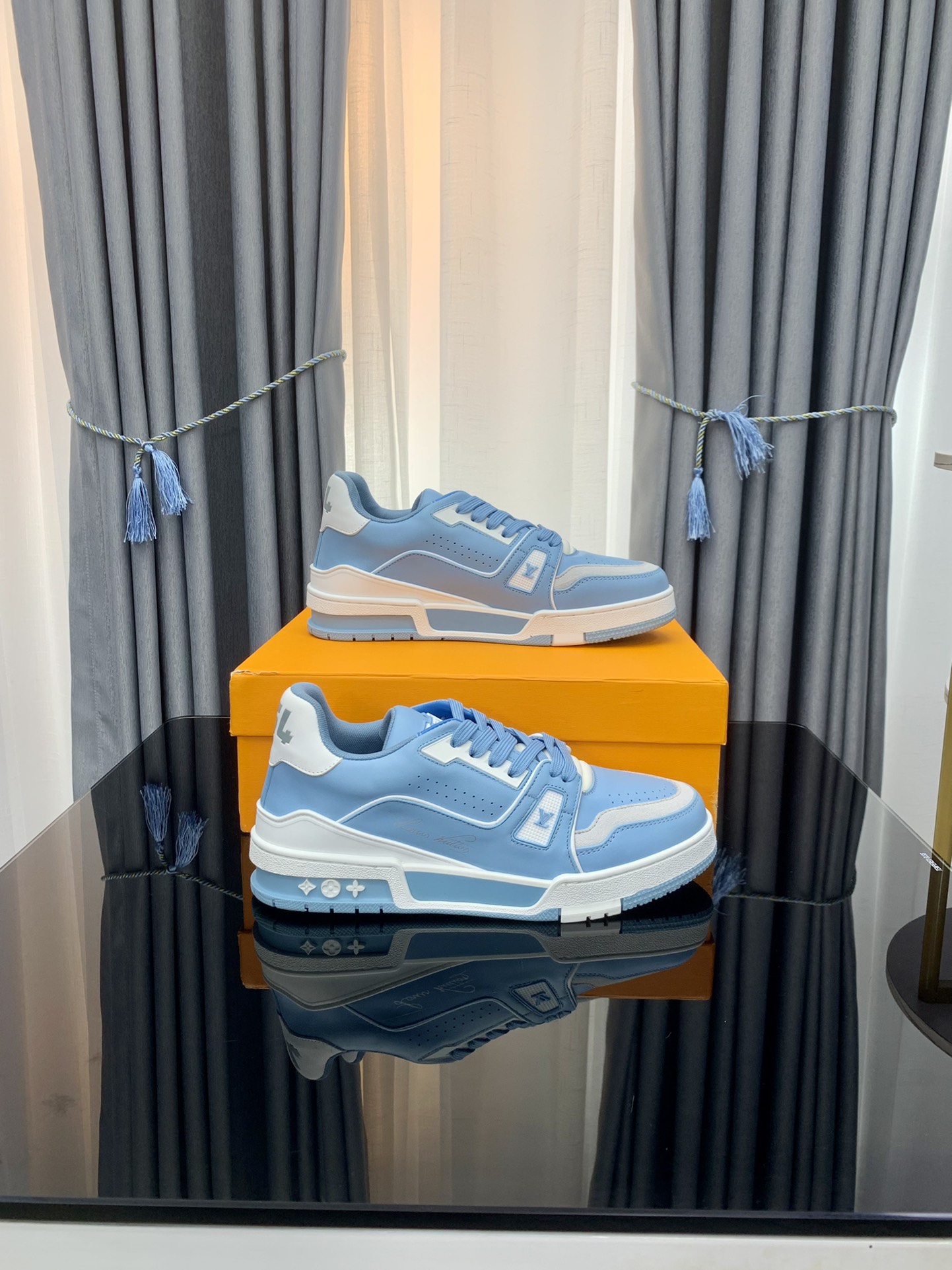 Men Women L*ouis V*uitton Top Sneakers