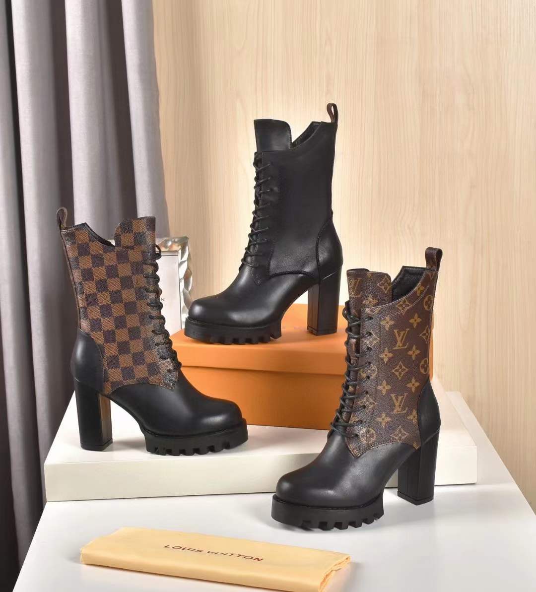 Women L*ouis V*uitton Top Sneaker