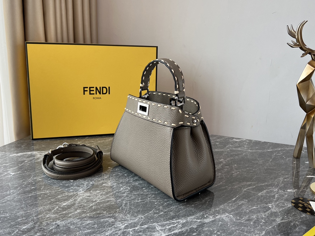 F*endi Bag Top Quality 23*11*18CM