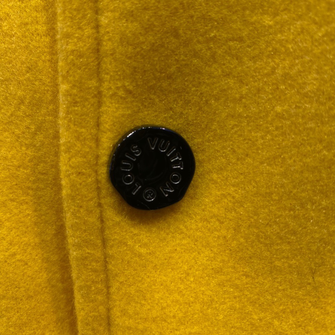 Men Jacket/Sweater Top Quality