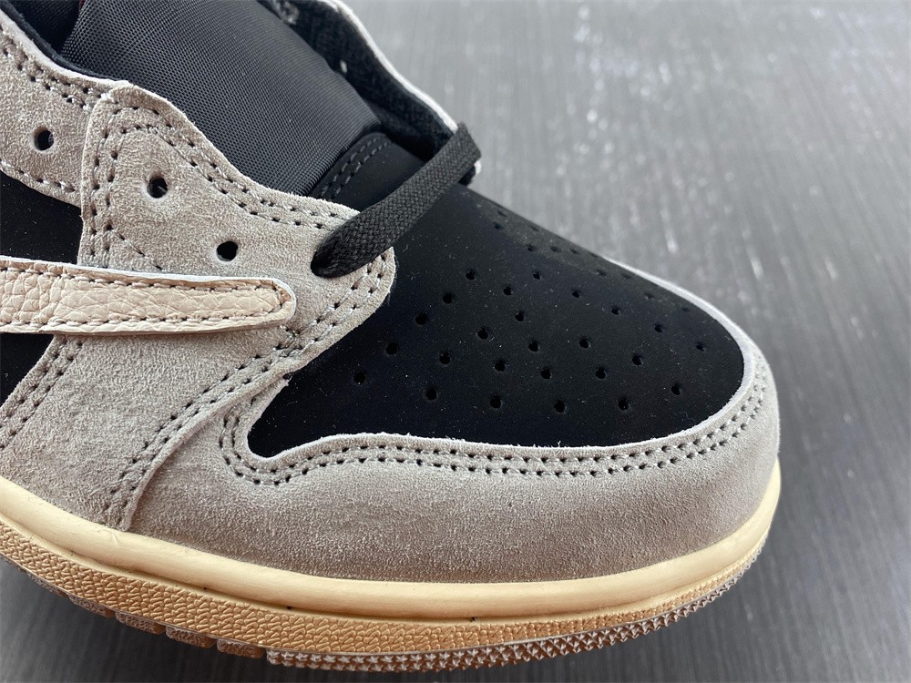 T*ravis S*cott x Air Jordan 1 Low OG DM7866-010