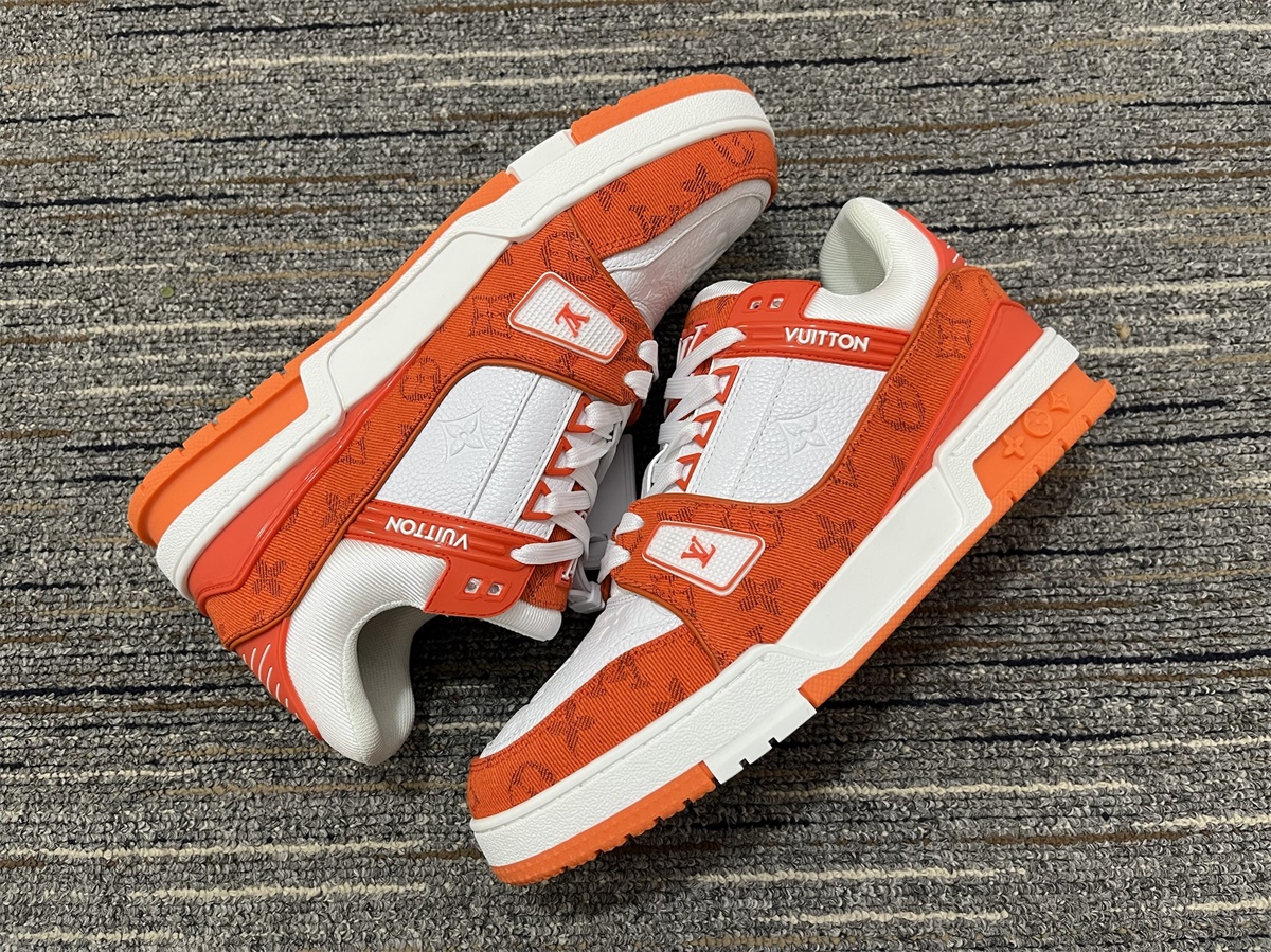 Men L*ouis V*uitton Top Sneakers