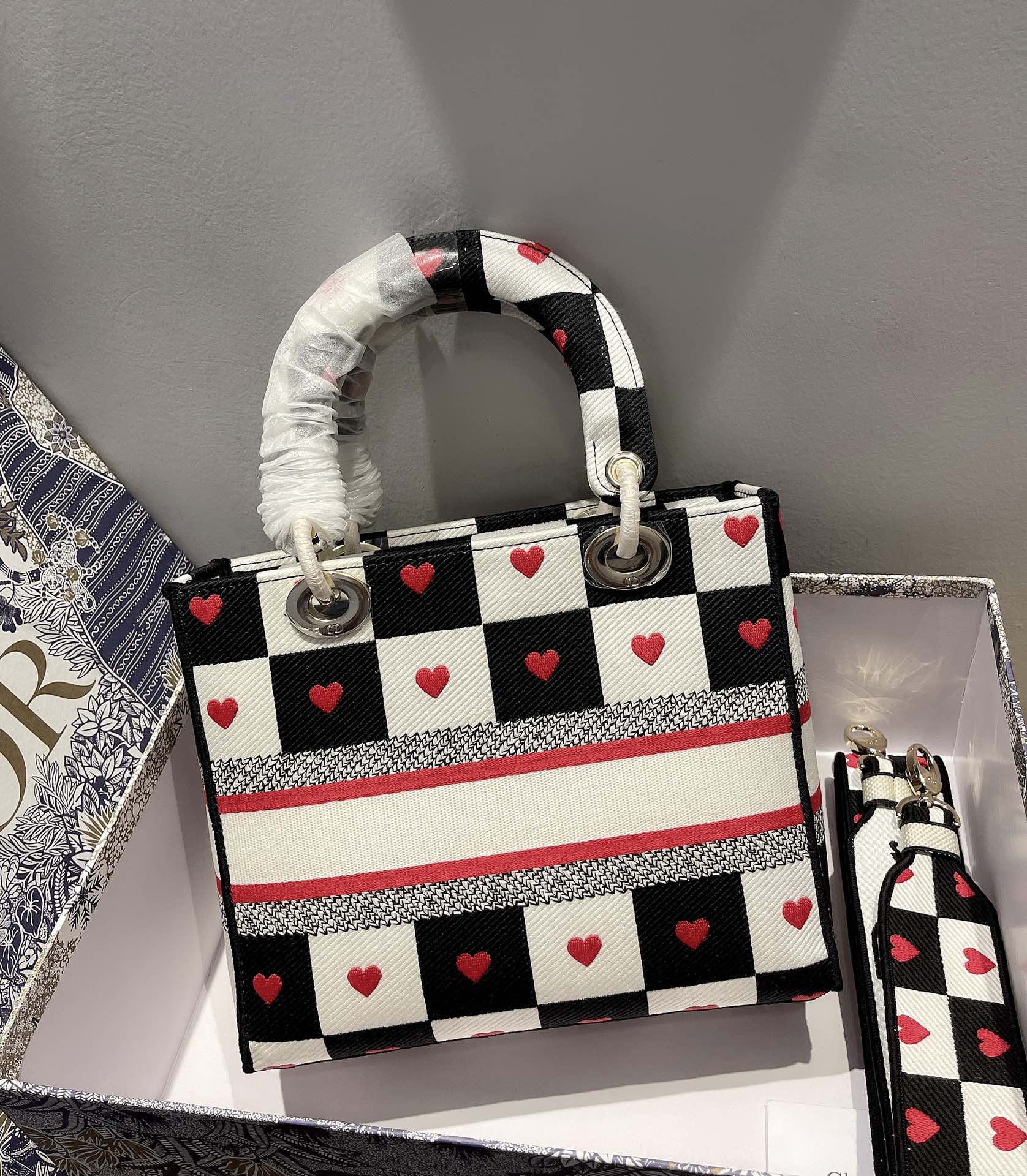 D*ior Top Bag 24*20*11cm