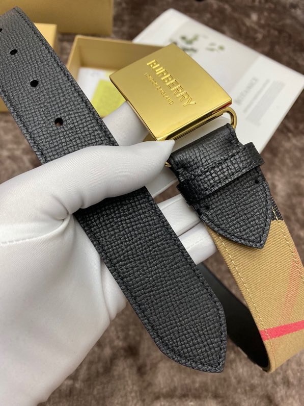 B*urberrry Belts Top Version 35MM