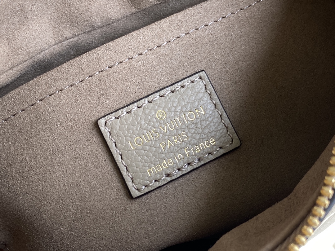 L*ouis V*uitton Bag Top Quality 22*14*9CM