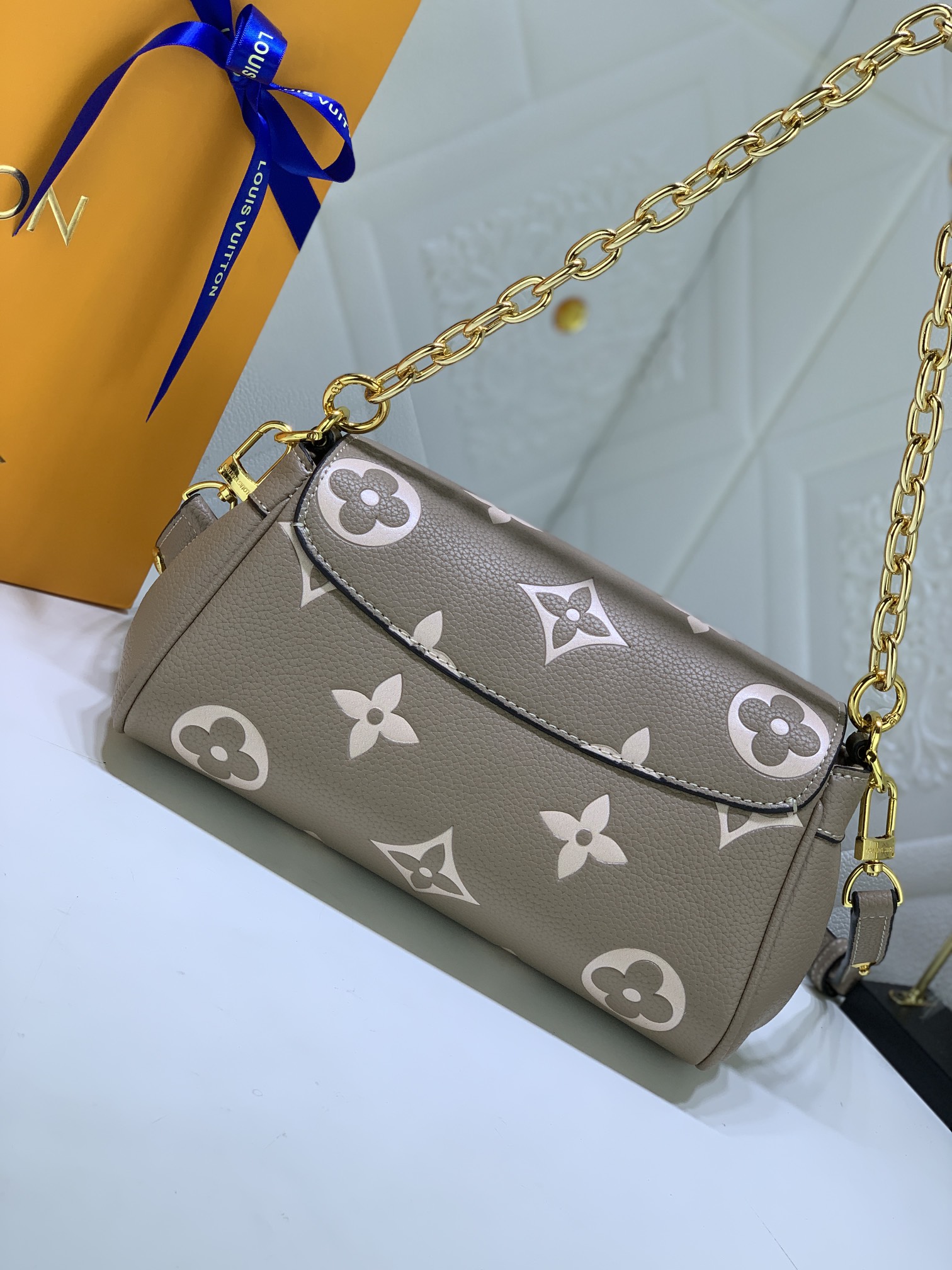 L*ouis V*uitton Bag Top Quality 24*14*9cm