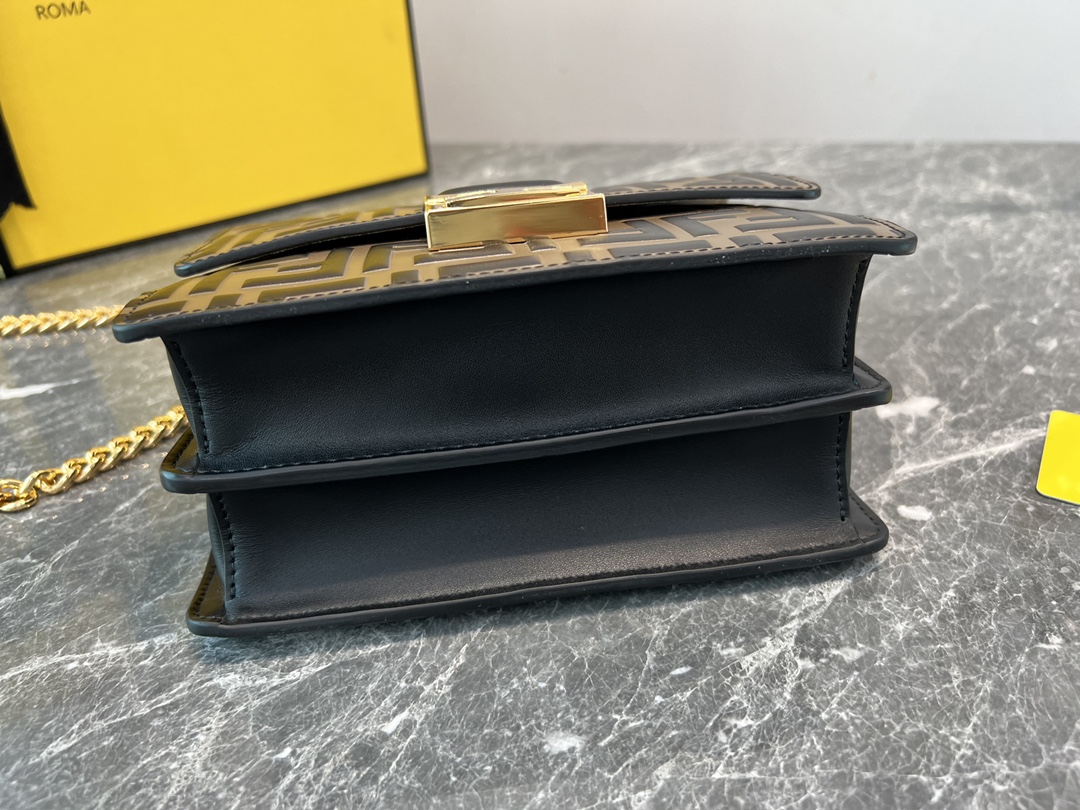 F*endi Bag Top Quality 19CM
