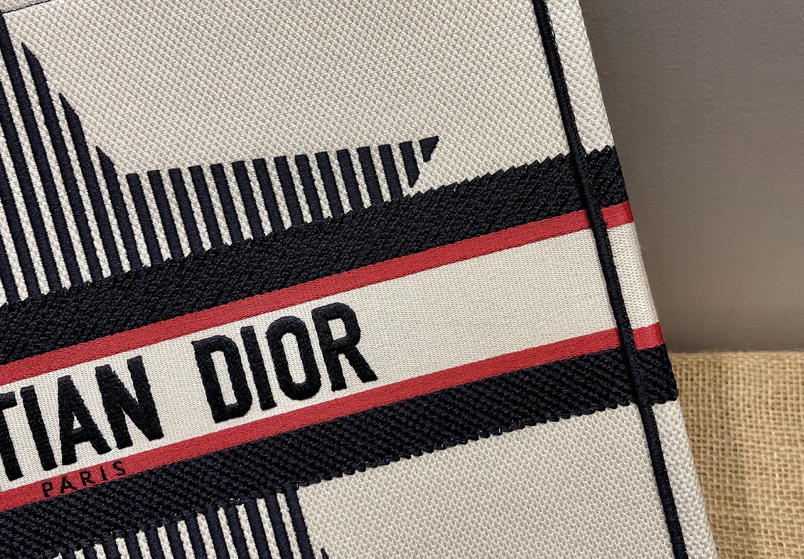 D*ior Bag Top Quality