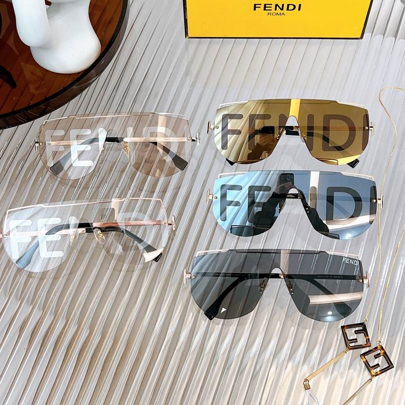 F*endi Glasses Top