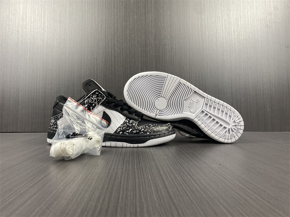 from Nike Dunk Low GS Nikebook 327624-001