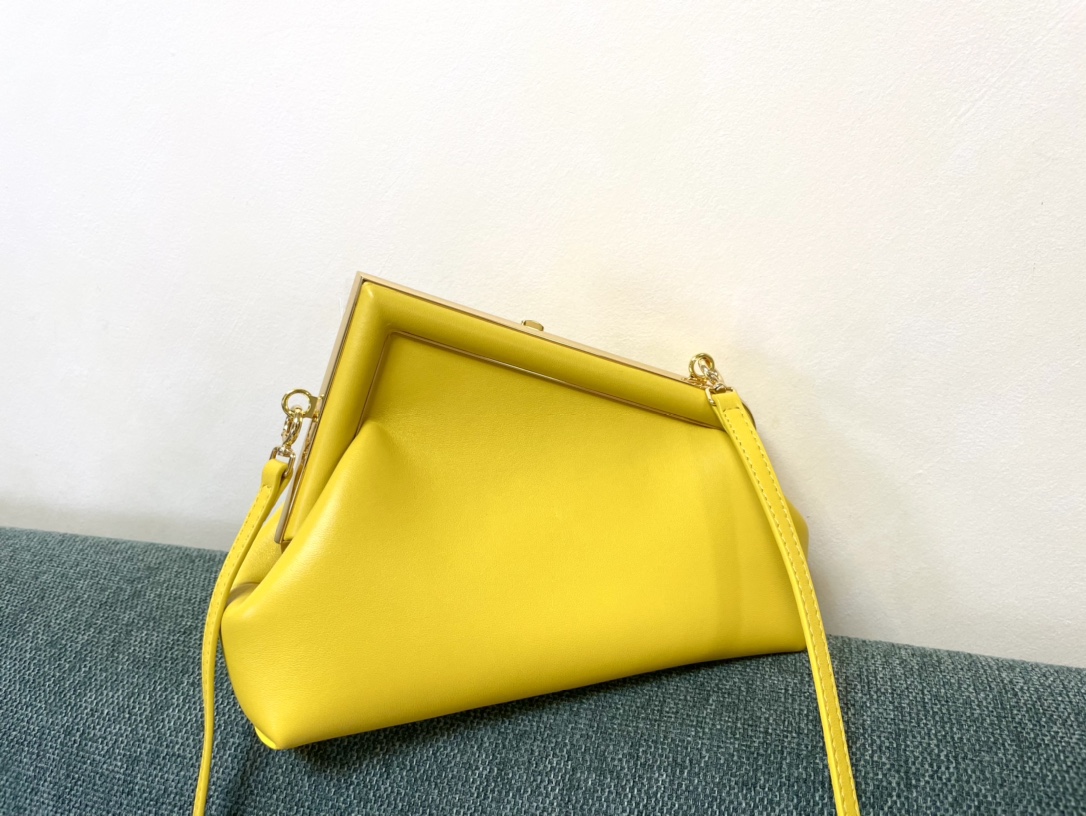 F*endi Bag Top Quality 25*9*18CM